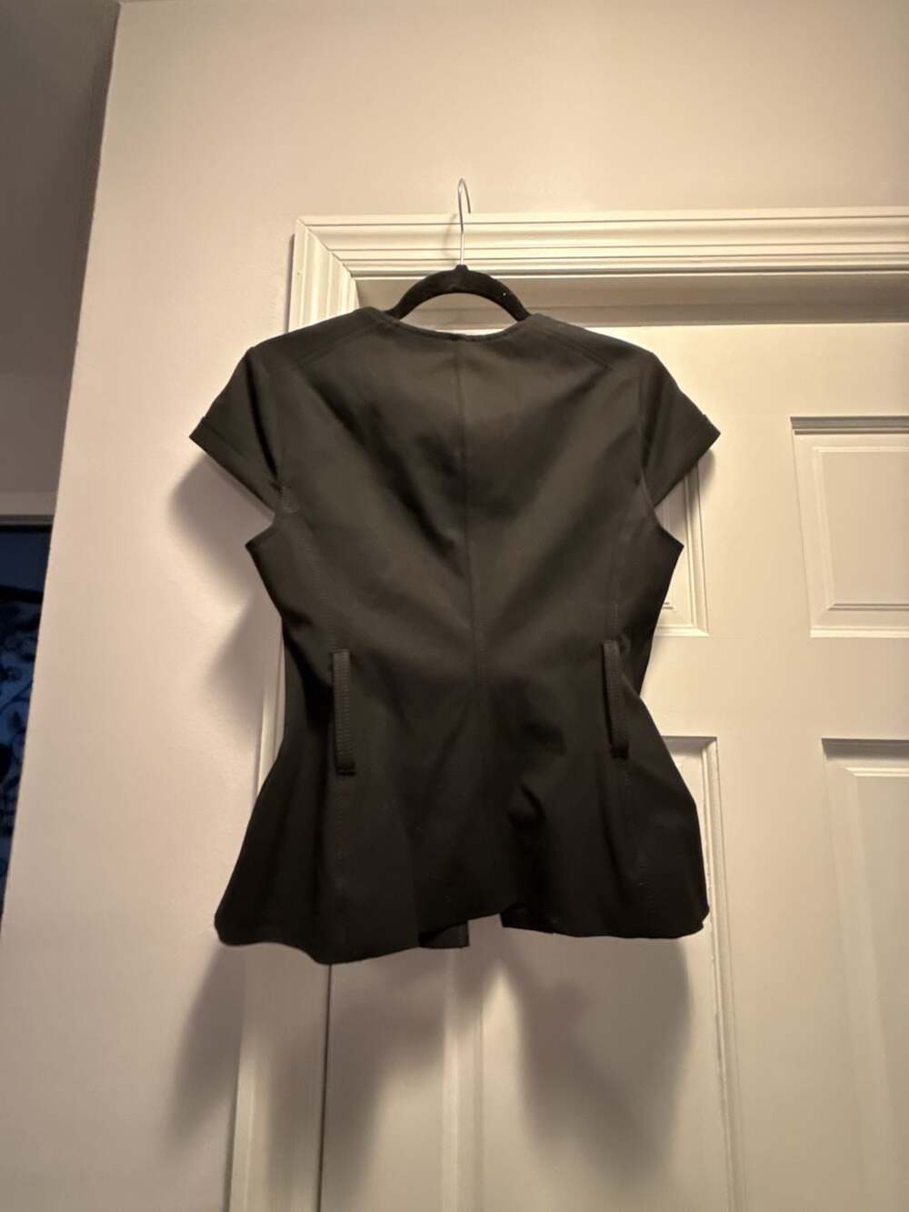 Express Design Studio Black Peplum Button-Front Top Size 6 - Picture 4 of 4